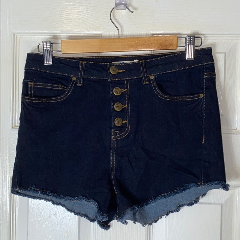 Wild Blue The Cut Off High Rise Short Size 11